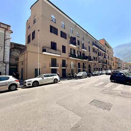 lungomare rooms Castellammare di Stabia Exterior foto