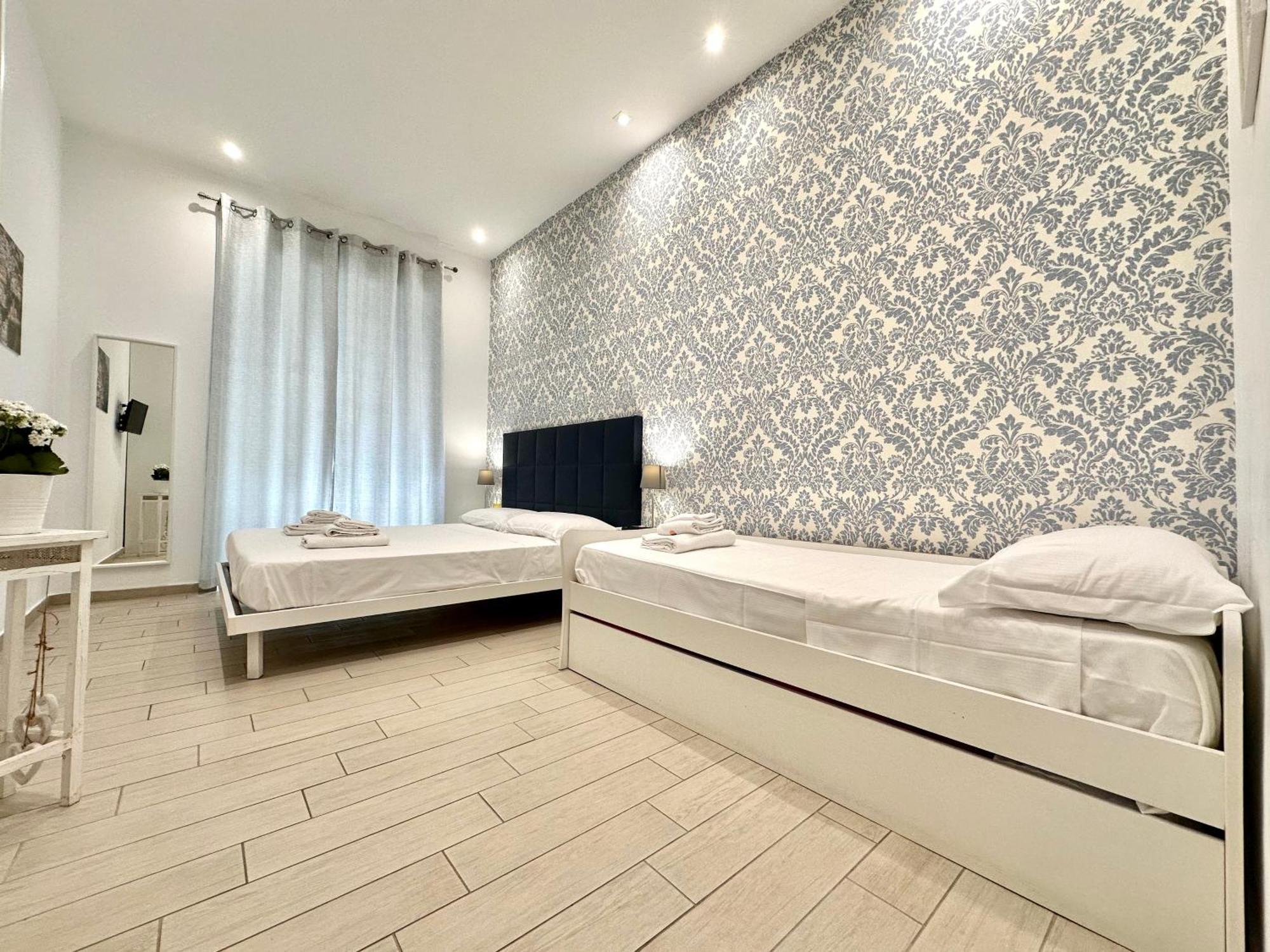 lungomare rooms Castellammare di Stabia Zimmer foto