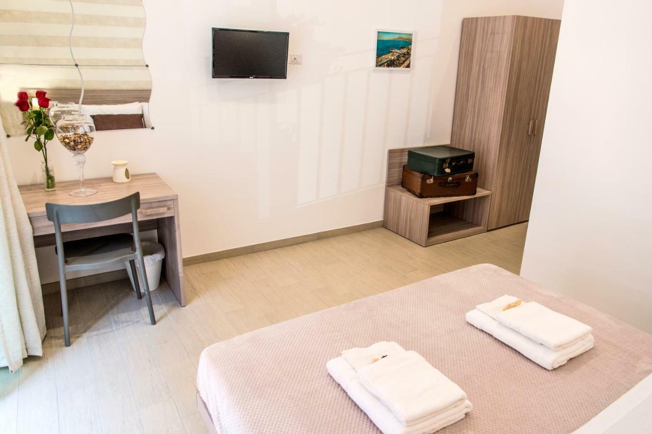 lungomare rooms Castellammare di Stabia Exterior foto
